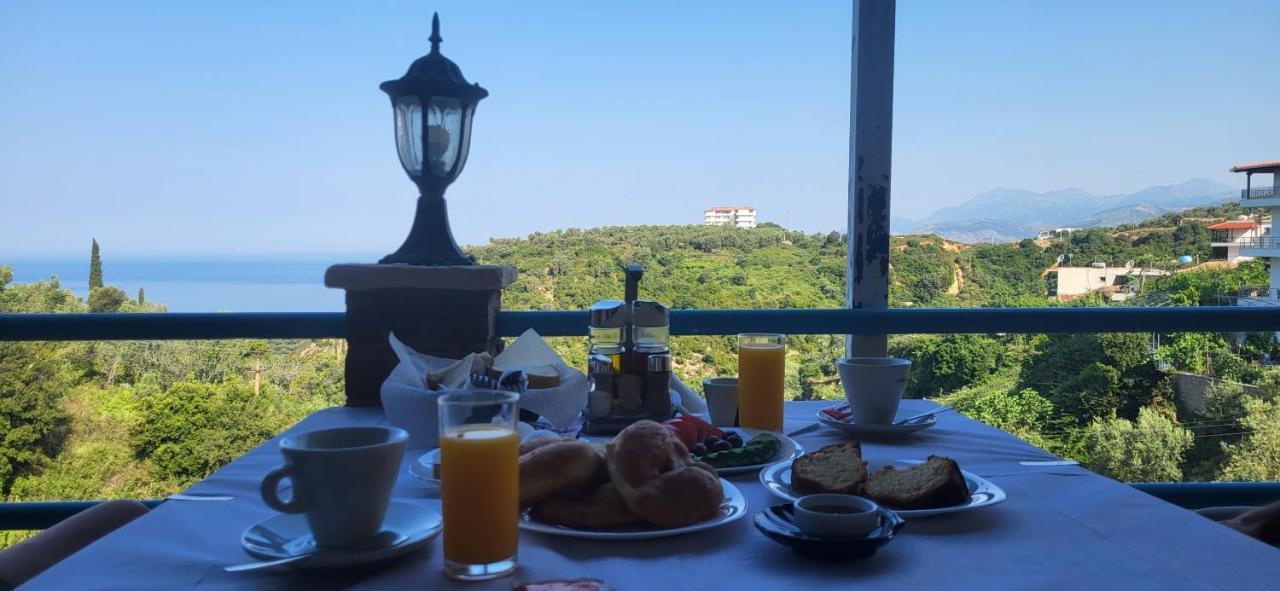 Itaka Hotel Lukova Dış mekan fotoğraf