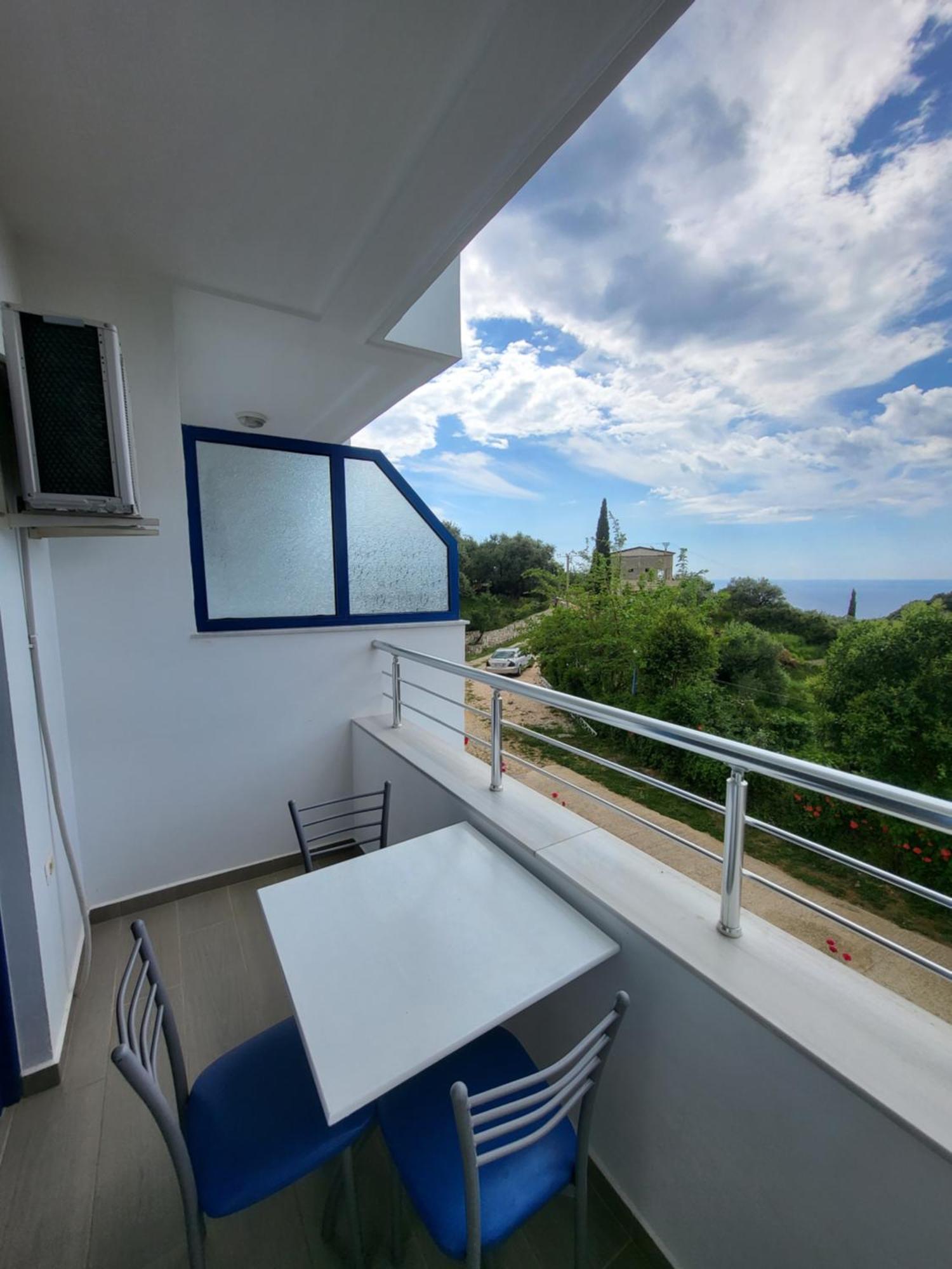 Itaka Hotel Lukova Dış mekan fotoğraf
