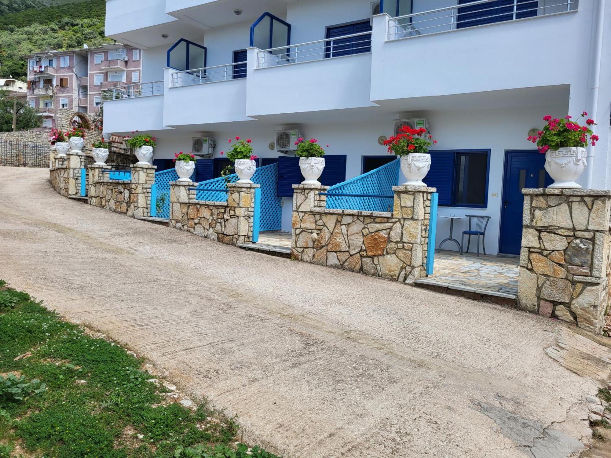 Itaka Hotel Lukova Dış mekan fotoğraf