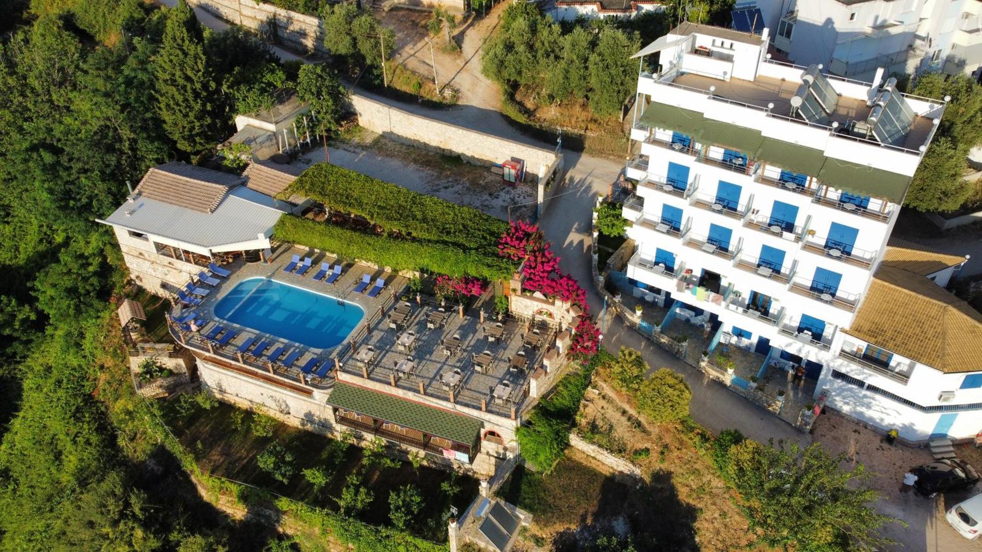 Itaka Hotel Lukova Dış mekan fotoğraf