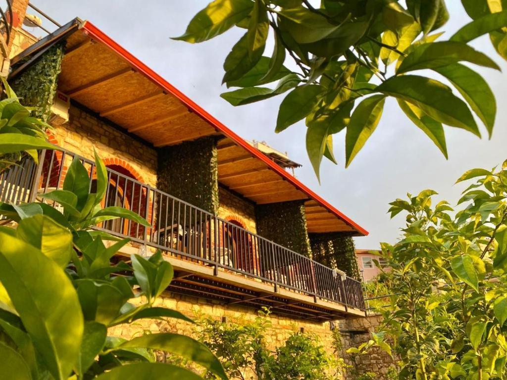 Itaka Hotel Lukova Dış mekan fotoğraf