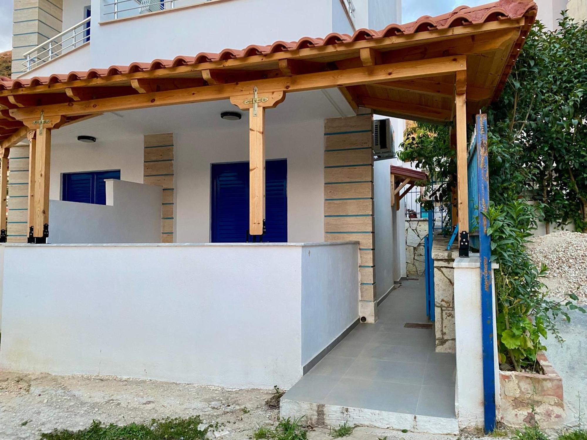 Itaka Hotel Lukova Dış mekan fotoğraf